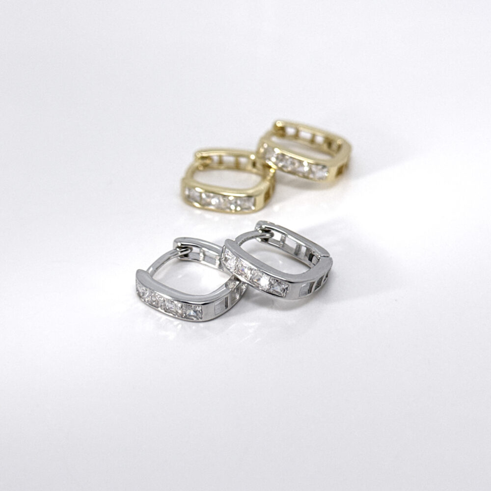 5AD1F8B9-DE22-F111-9AC4-614B5B9A39AF Scattino quadrato pietre