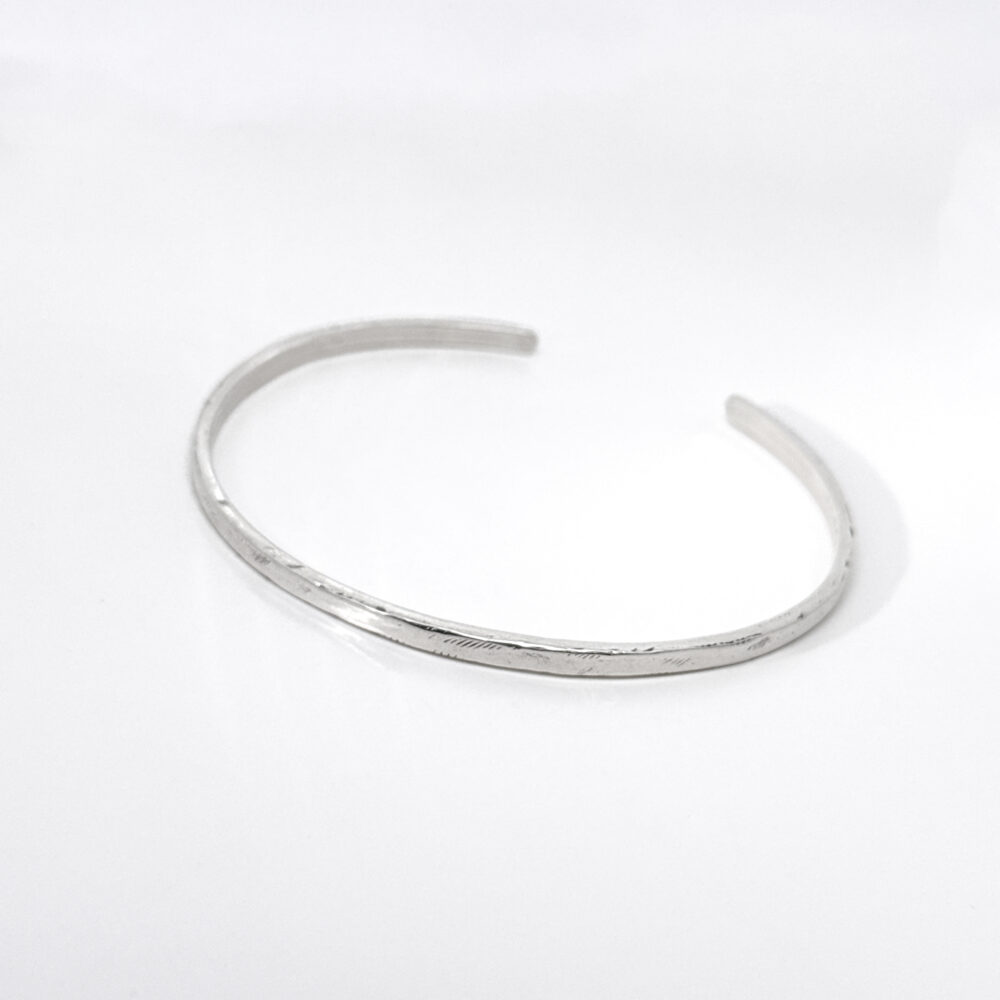 Bracciale lamina 2mm martellata